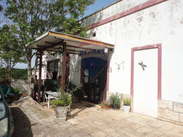 casa indipendente in vendita a Monopoli