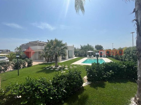 casa indipendente in vendita a Monopoli