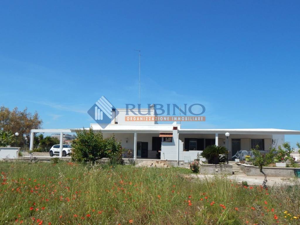 casa indipendente in vendita a Monopoli