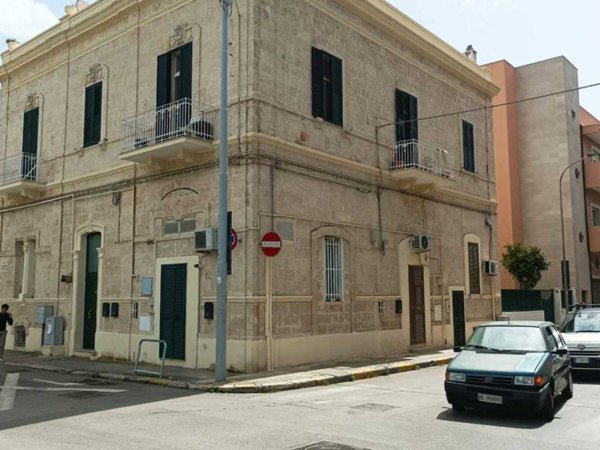 appartamento in vendita a Monopoli in zona Centro Storico
