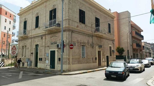 appartamento in vendita a Monopoli in zona Centro Storico