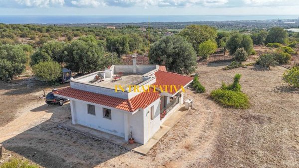 casa indipendente in vendita a Monopoli