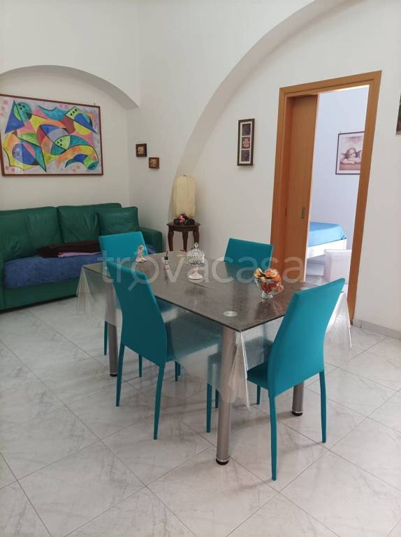 appartamento in vendita a Monopoli in zona Centro Storico