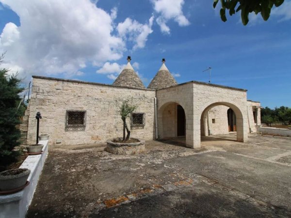 casa indipendente in vendita a Monopoli