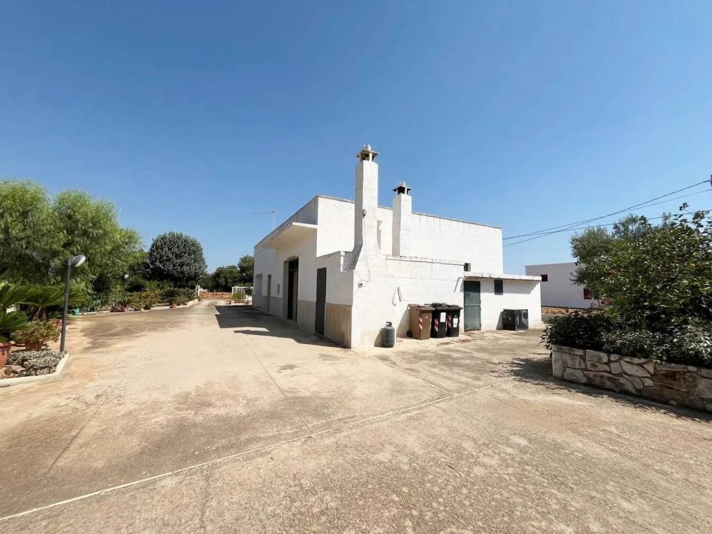 casa indipendente in vendita a Monopoli