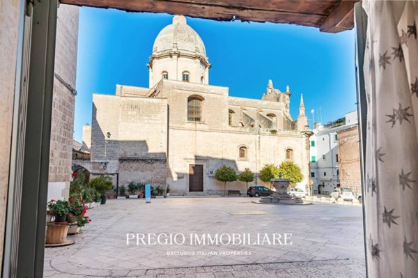 appartamento in vendita a Monopoli in zona Centro Storico