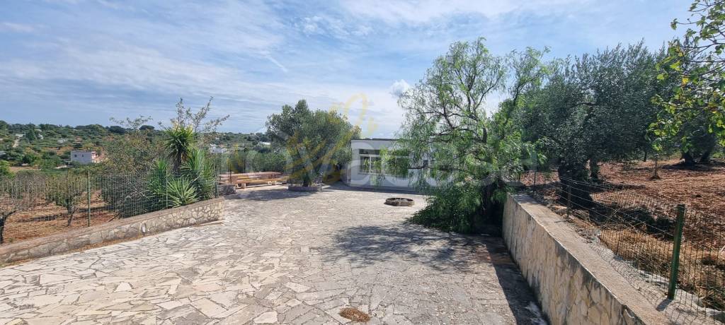 casa indipendente in vendita a Monopoli