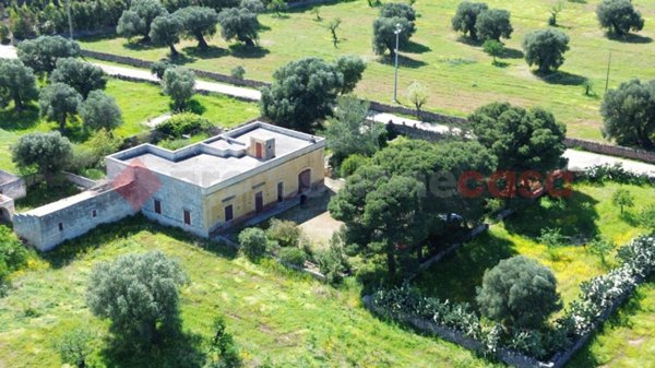 negozio in vendita a Monopoli