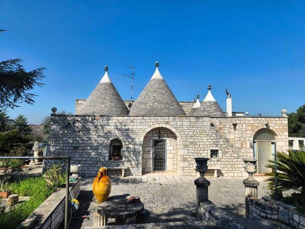 casa indipendente in vendita a Monopoli