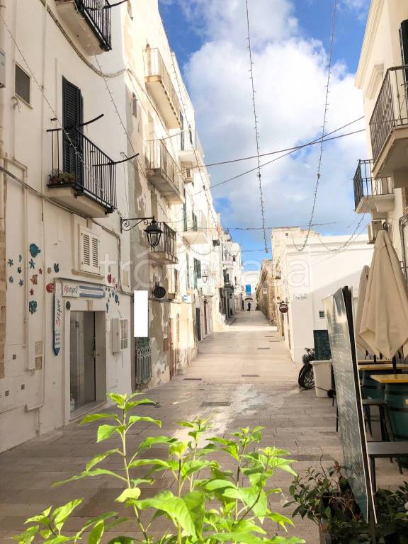 casa indipendente in vendita a Monopoli in zona Centro Storico