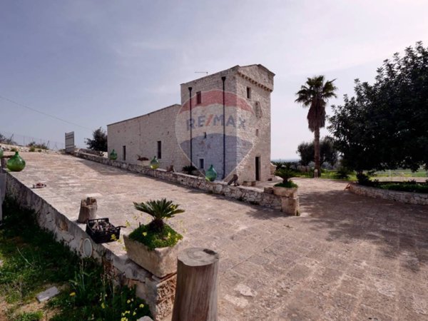 casa indipendente in vendita a Monopoli in zona San Vincenzo