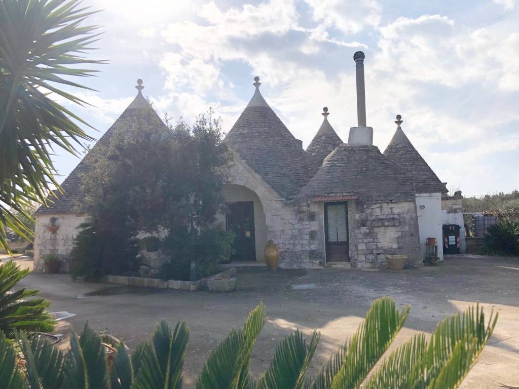 casa indipendente in vendita a Monopoli