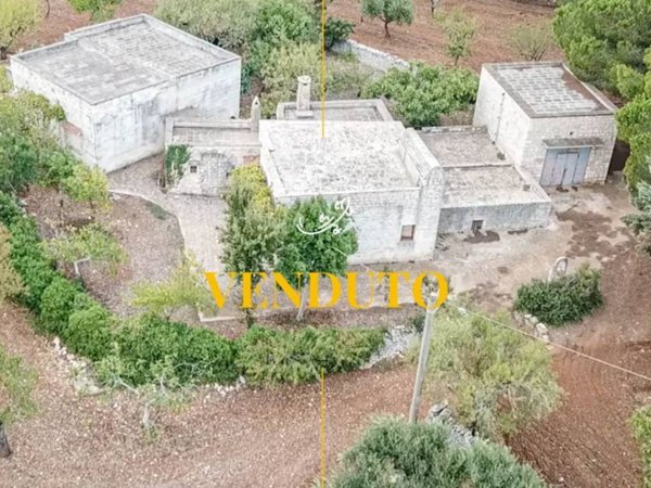 casa indipendente in vendita a Monopoli