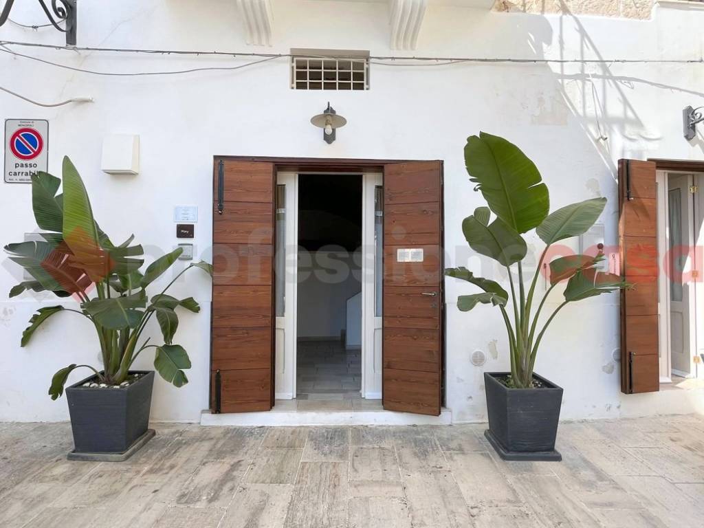 casa indipendente in vendita a Monopoli in zona Centro Storico