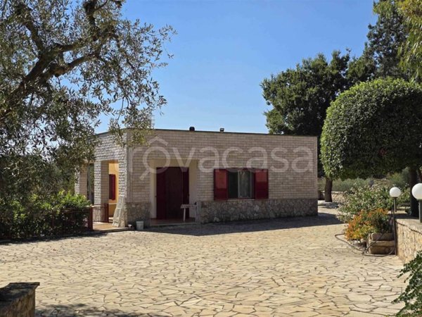 casa indipendente in vendita a Monopoli in zona Centro Storico