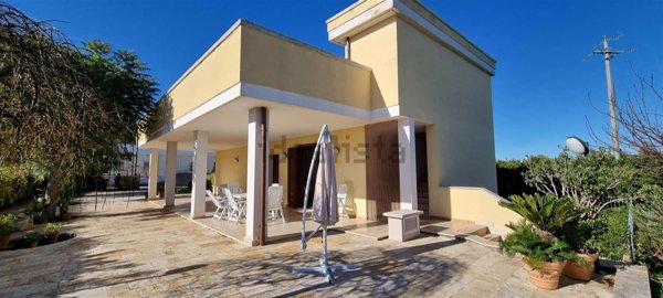 casa indipendente in vendita a Monopoli