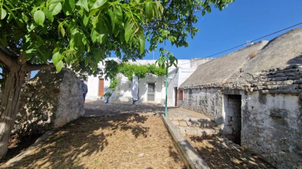 casa indipendente in vendita a Monopoli