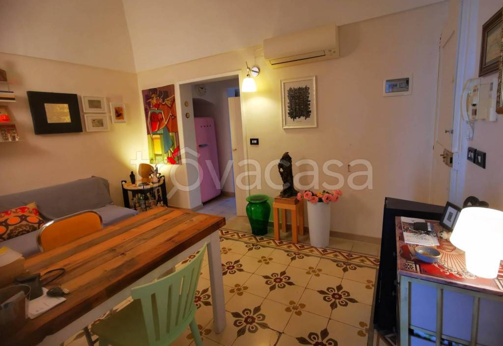 appartamento in vendita a Monopoli in zona Centro Storico