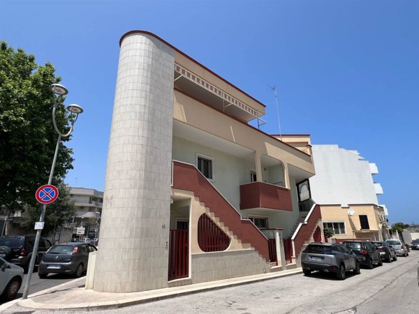 casa indipendente in vendita a Monopoli