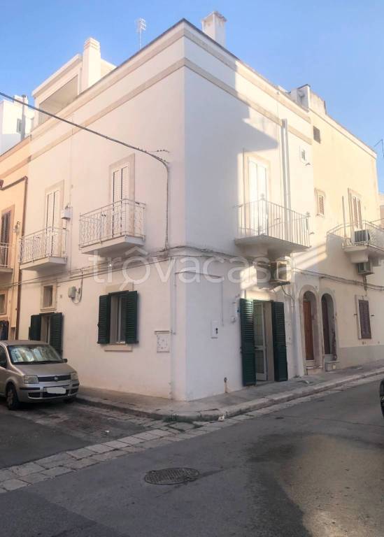 appartamento in vendita a Monopoli in zona Centro Storico