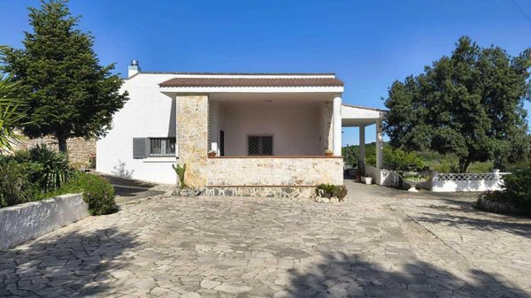 casa indipendente in vendita a Monopoli