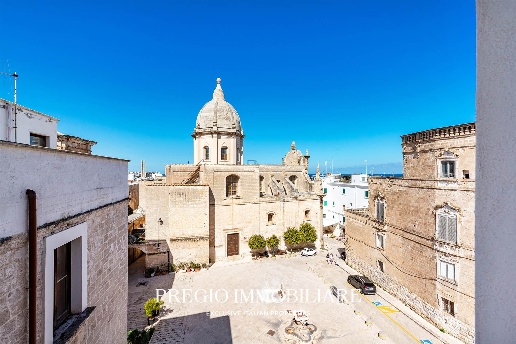 appartamento in vendita a Monopoli in zona Centro Storico