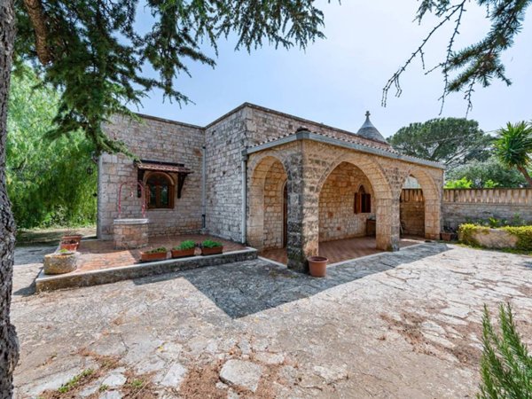 casa indipendente in vendita a Monopoli