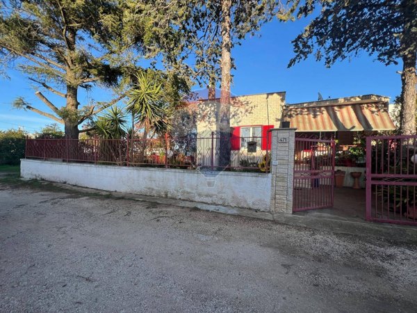 casa indipendente in vendita a Monopoli