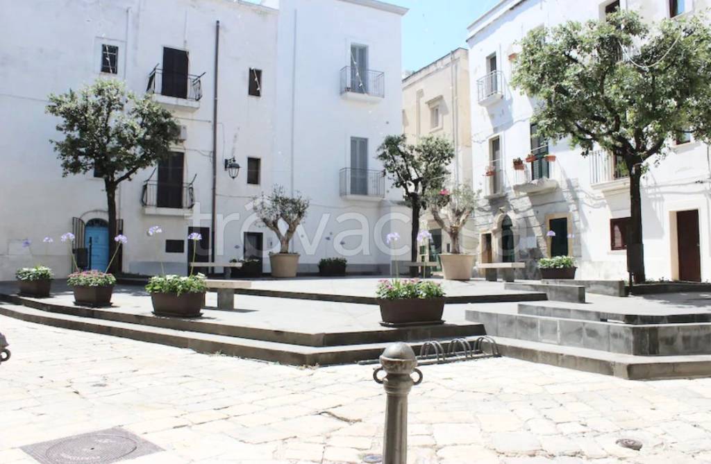 casa indipendente in vendita a Monopoli in zona Centro Storico