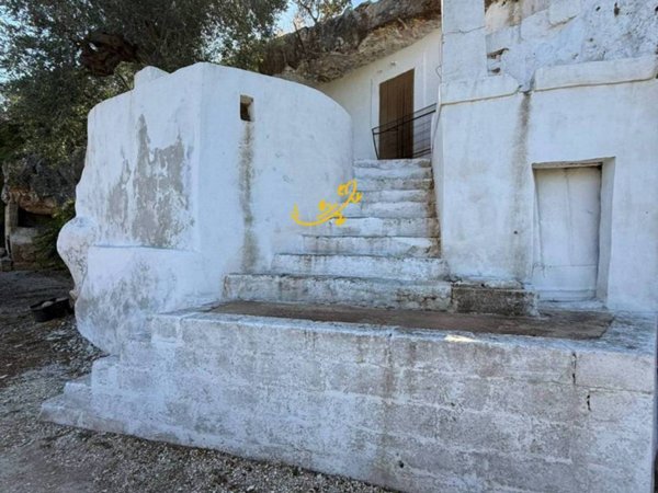 casa indipendente in vendita a Monopoli