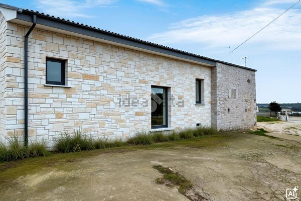 appartamento in vendita a Monopoli in zona Lamascrasciola