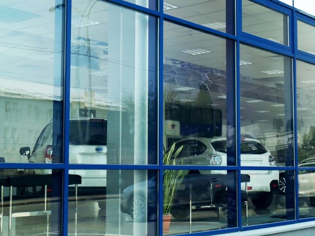 negozio in vendita a Monopoli