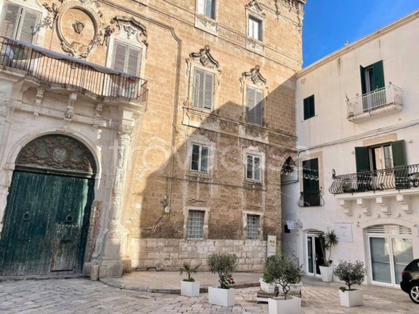 appartamento in vendita a Monopoli in zona Centro Storico
