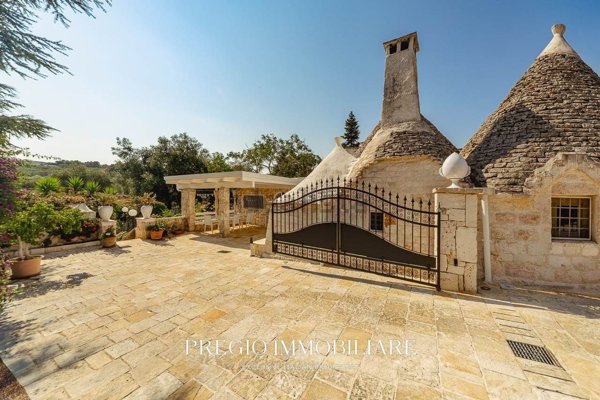 quadrivano in vendita a Monopoli