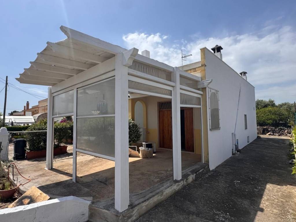 casa indipendente in vendita a Monopoli