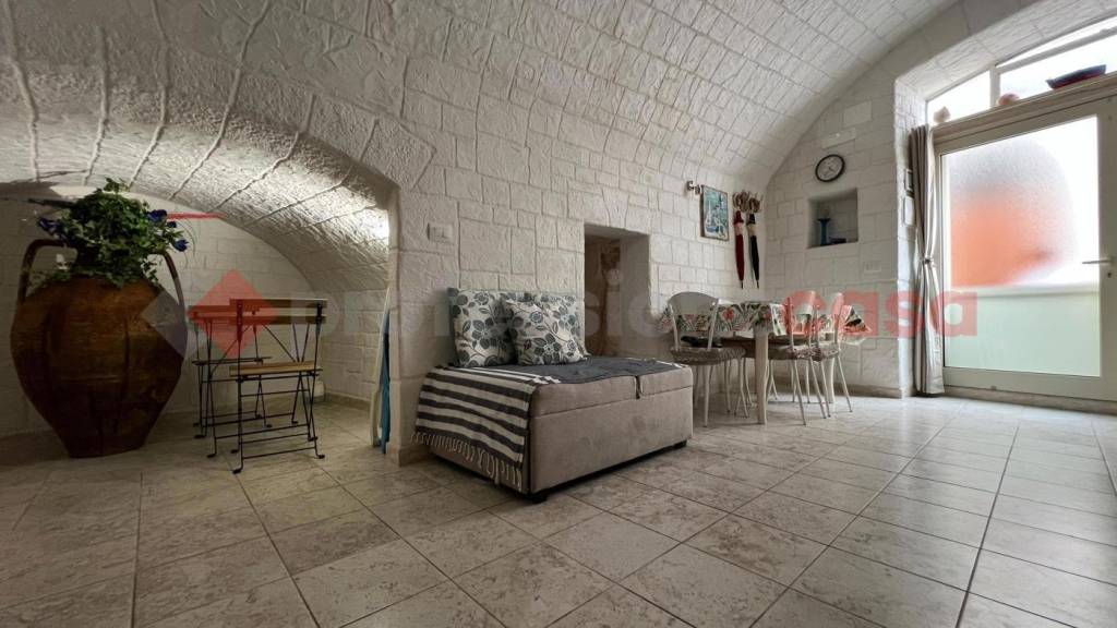 casa indipendente in vendita a Monopoli in zona Centro Storico