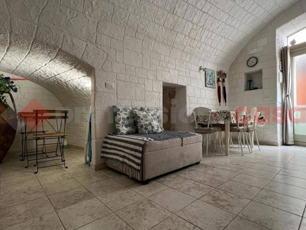 casa indipendente in vendita a Monopoli in zona Centro Storico