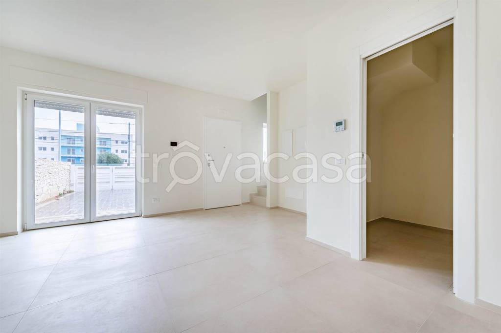 casa indipendente in vendita a Monopoli