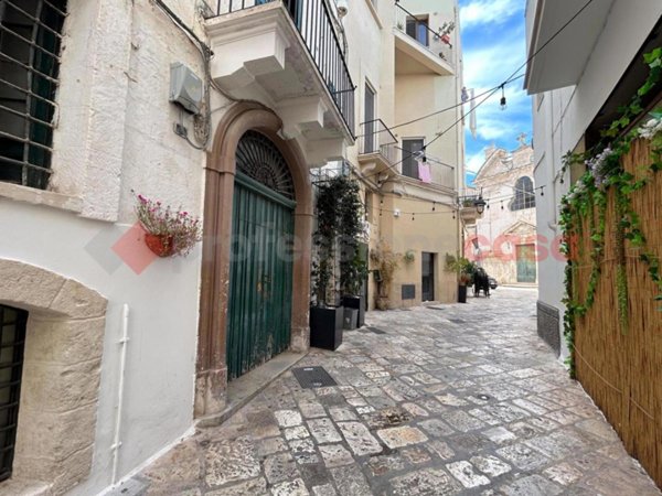 appartamento in vendita a Monopoli in zona Centro Storico
