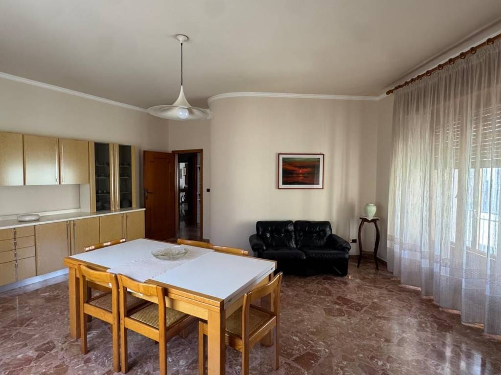 appartamento in vendita a Monopoli in zona Centro Storico