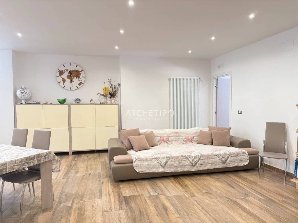 appartamento in vendita a Monopoli in zona Centro Storico