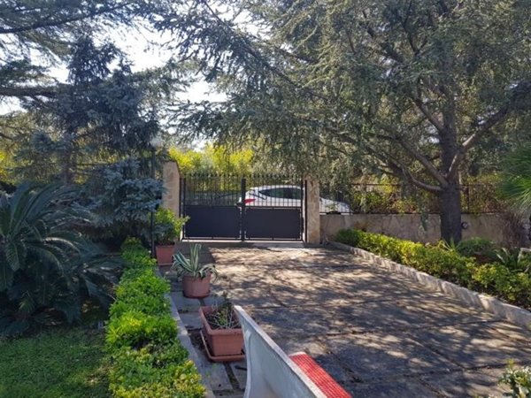 casa indipendente in vendita a Monopoli