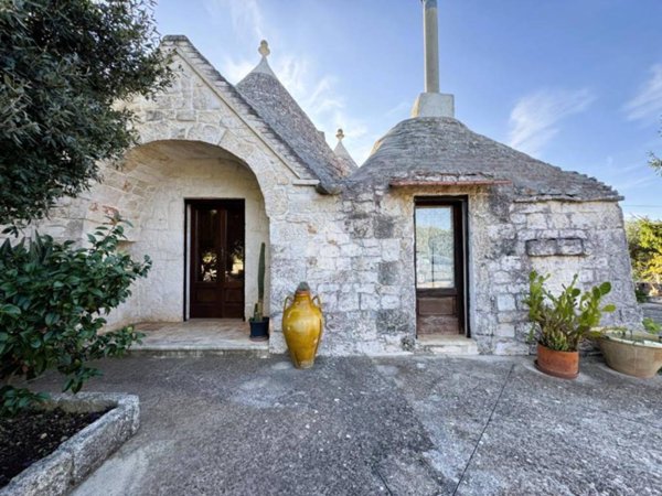 casa indipendente in vendita a Monopoli