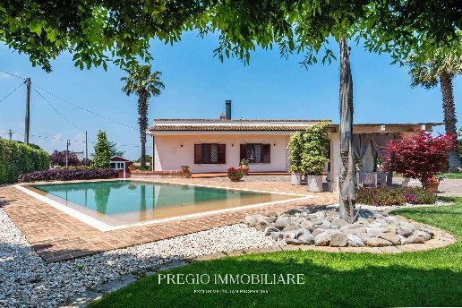 casa indipendente in vendita a Monopoli