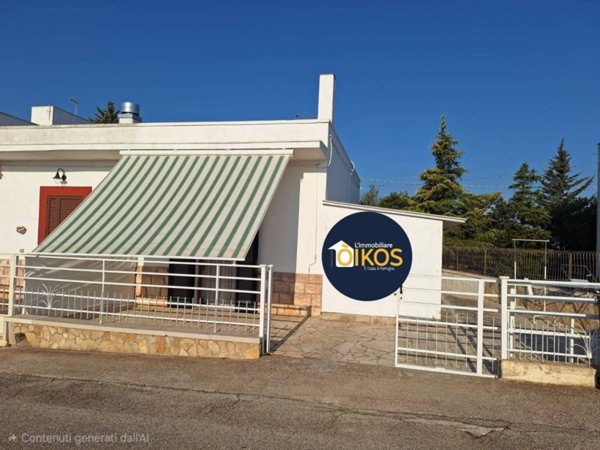 casa indipendente in vendita a Monopoli in zona Centro Storico