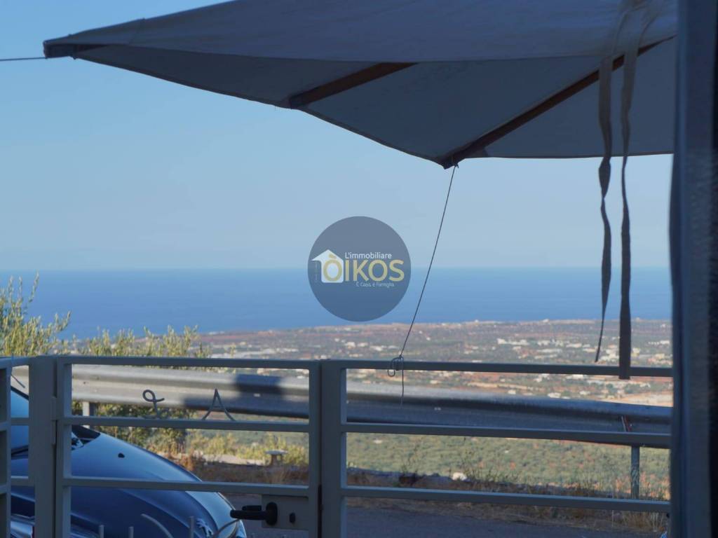 casa indipendente in vendita a Monopoli in zona Centro Storico