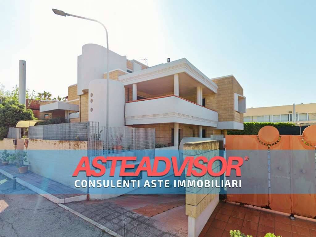 casa indipendente in vendita a Monopoli