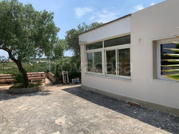 casa indipendente in vendita a Monopoli