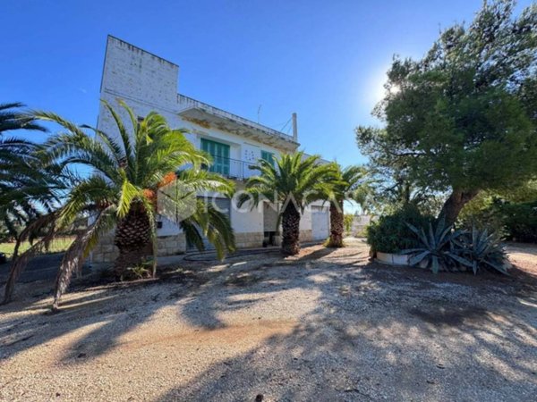 casa indipendente in vendita a Monopoli