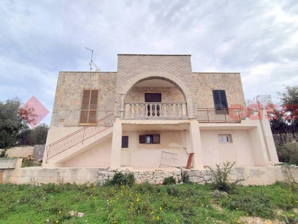 casa indipendente in vendita a Monopoli